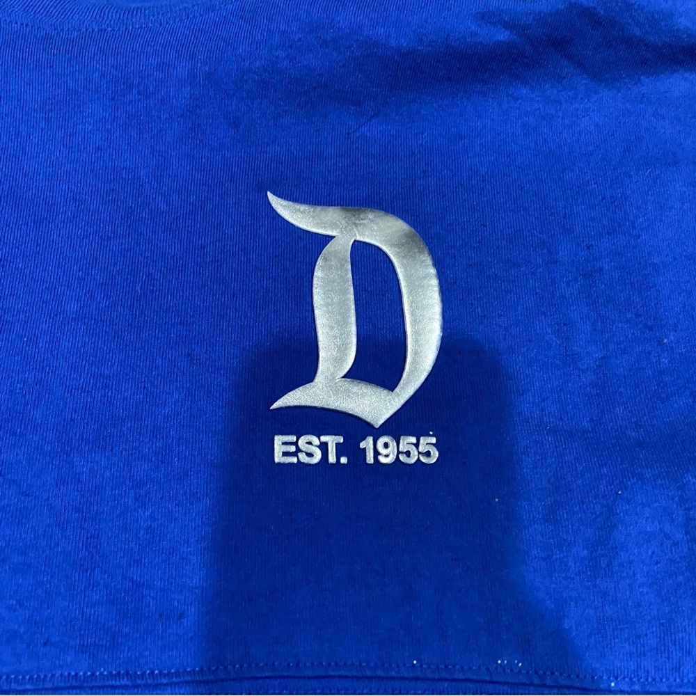 Disneyland Spirit Jersey Size Medium Wishes Do Come True Make A Wish Collection - Picture 5 of 6